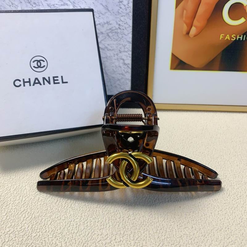 Chanel Hair Grab Clip 12lyx37 (1)